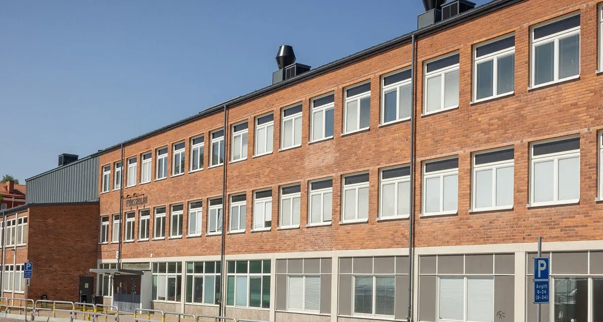 bild på fyrisskolan där hzbygg arbetade med att anpassa lokaler för sverkerskolan